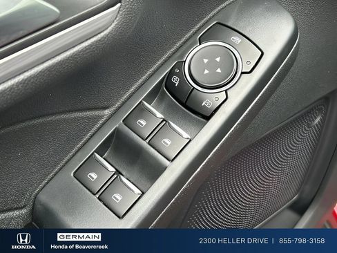 Used 2023 Ford Escape Platinum AWD/4WD image 14
