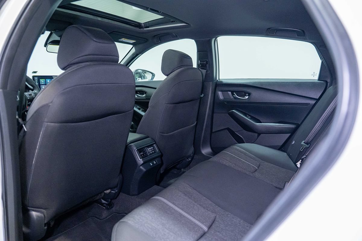 Used 2025 Honda Accord Sport image 16