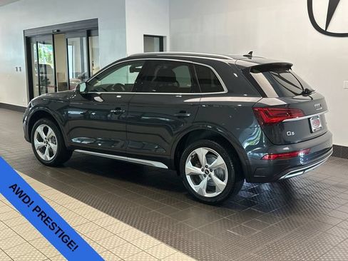 Used 2021 Audi Q5 Prestige w/ Prestige Package AWD/4WD image 3