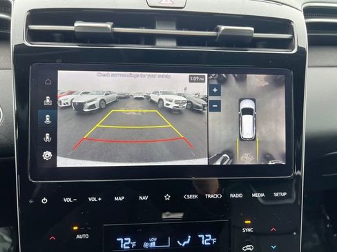 Used 2022 Hyundai Tucson Limited image 16