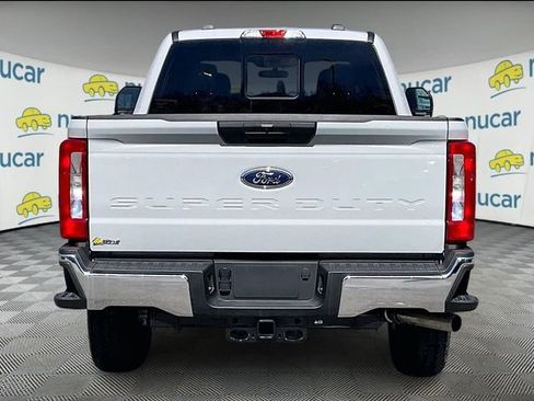 New 2026 Ford F250 XLT w/ FX4 Off-Road Package image 6