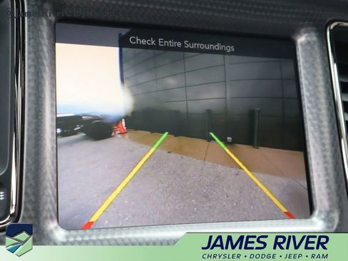 Used 2016 Dodge Challenger SRT Hellcat image 30