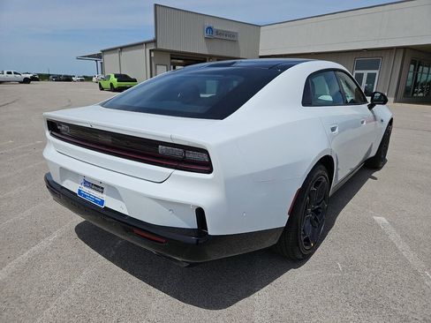 New 2026 Dodge Charger R/T AWD/4WD image 7