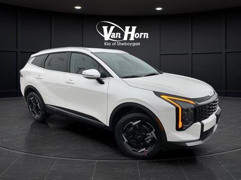 New 2026 Kia Sportage EX image 1