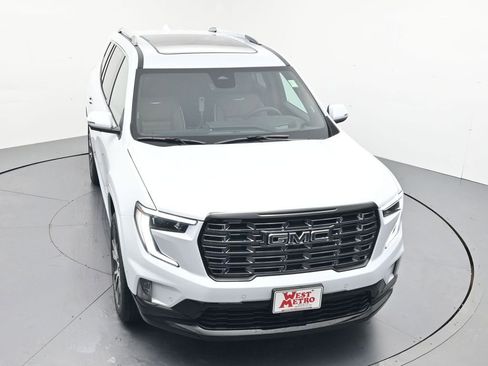 New 2026 GMC Acadia Denali Ultimate w/ LPO, Floor Liner Package image 4