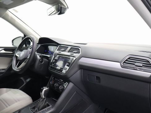 Used 2024 Volkswagen Tiguan S image 23