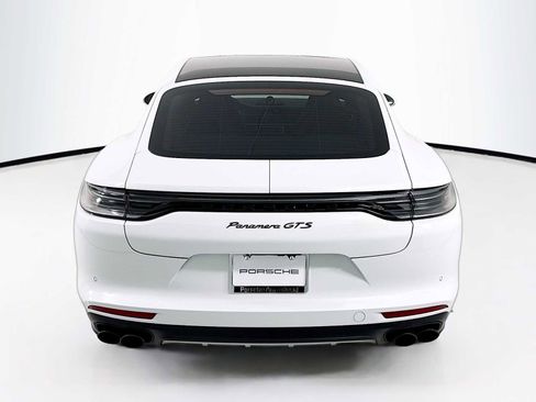 Used 2022 Porsche Panamera GTS image 10