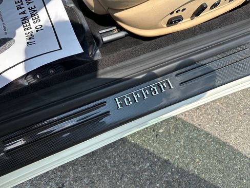 Used 2014 Ferrari California RWD image 13