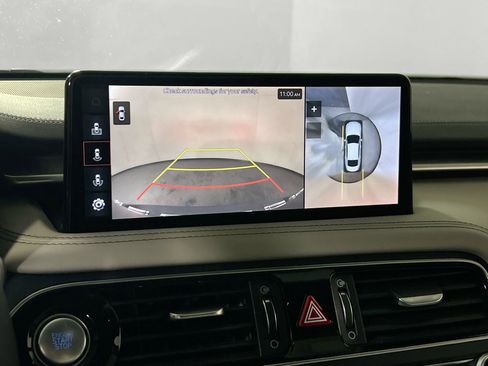 Used 2022 Genesis G70 3.3T w/ Sport Prestige Package image 14