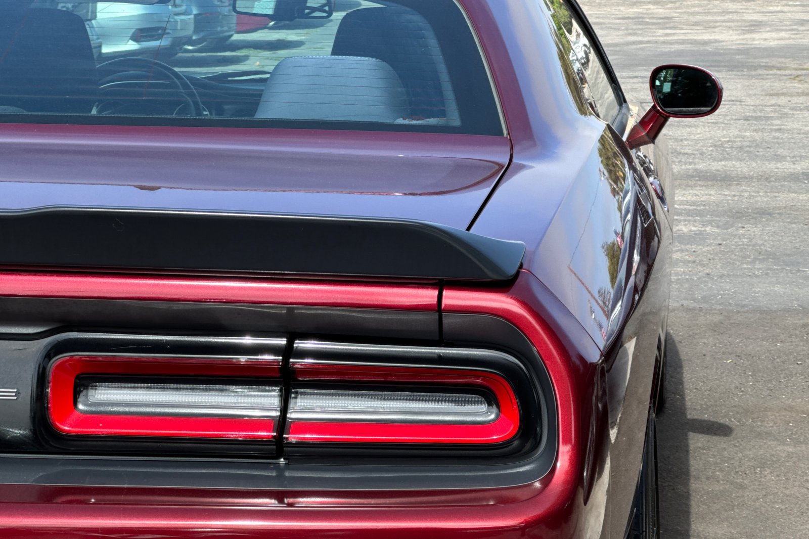 Used 2017 Dodge Challenger R/T RWD image 33