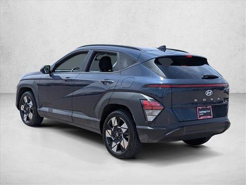Used 2024 Hyundai Kona SEL FWD image 7
