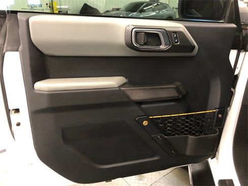 Used 2021 Ford Bronco Badlands image 14