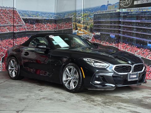 Used 2026 BMW Z4 sDrive30i RWD image 1