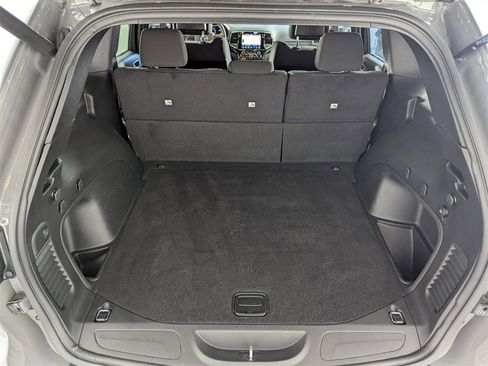 Certified 2021 Jeep Grand Cherokee Freedom Edition image 17