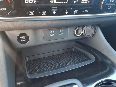 New 2026 Nissan Rogue SV FWD image 18