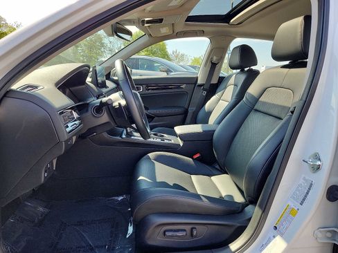 Certified 2024 Honda Civic Touring image 13