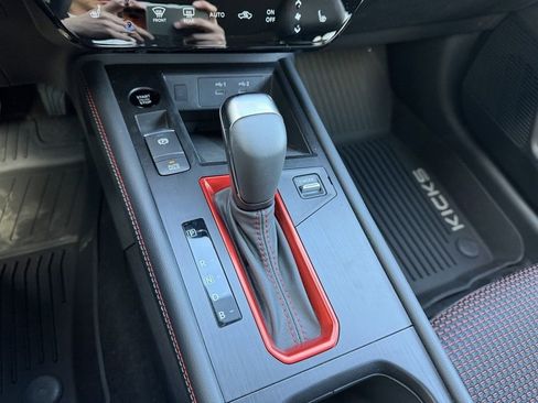 New 2026 Nissan Kicks SR w/ SR Premium Package image 25