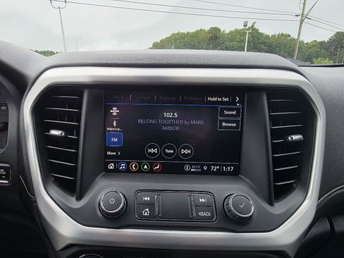 Used 2023 GMC Acadia SLT image 20