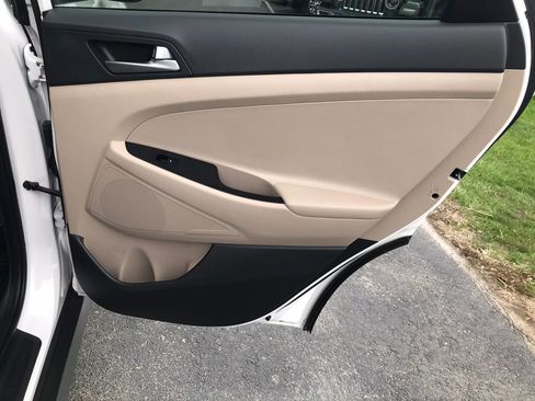 Used 2017 Hyundai Tucson Sport w/ Cargo Package image 53