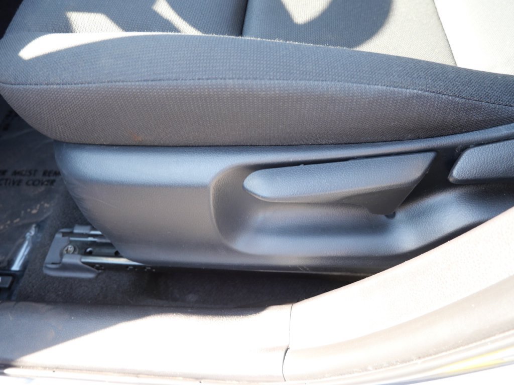 Certified 2024 Toyota Corolla LE FWD image 15