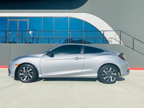 Used 2016 Honda Civic LX image 5