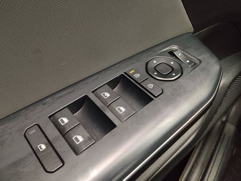 Used 2025 Kia K4 FWD image 27