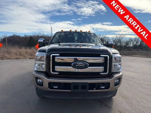 Used 2013 Ford F250 King Ranch w/ King Ranch w/Chrome Pkg image 8