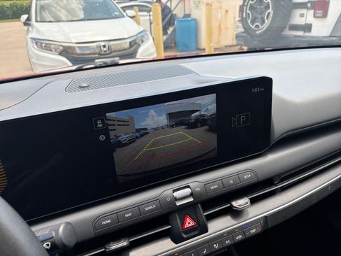 Used 2025 Kia K4 FWD image 22