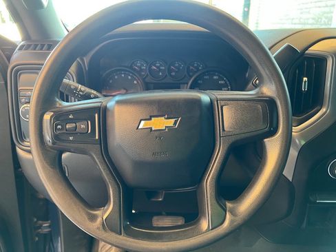 Used 2019 Chevrolet Silverado 1500 Custom w/ Custom Value Package image 7