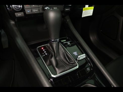 New 2026 Jeep Compass Latitude image 19