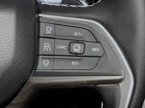 New 2026 Jeep Grand Cherokee L Limited AWD/4WD image 30
