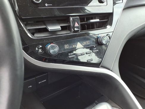 Certified 2023 Toyota Camry SE image 23