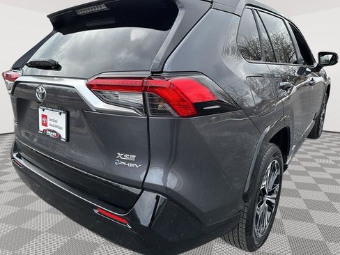 Used 2025 Toyota RAV4 XSE image 7