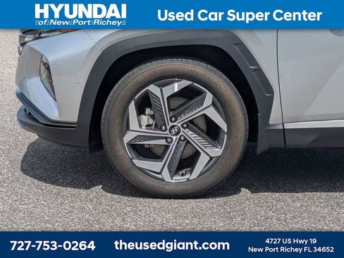 Certified 2024 Hyundai Tucson Limited FWD image 8