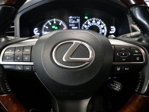 Used 2016 Lexus LX 570 4WD image 14