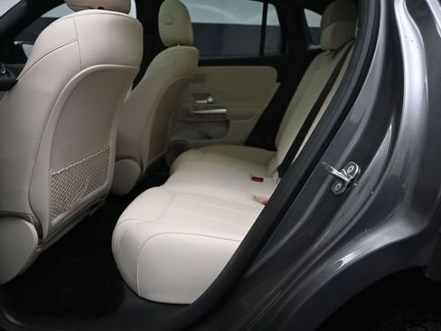 Used 2026 Mercedes-Benz GLA 250 GLA 250 image 21