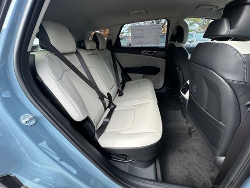 New 2026 Kia Sportage EX image 17