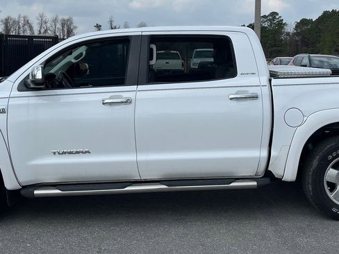 Used 2012 Toyota Tundra Limited w/ Memory Pkg image 5
