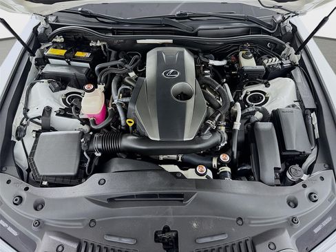 Used 2022 Lexus IS 300 RWD image 28
