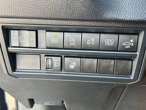 Used 2024 Toyota Tundra SR5 w/ SR5 Premium Package AWD/4WD image 18
