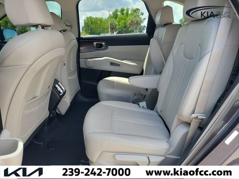 Certified 2024 Kia Sorento EX FWD image 13
