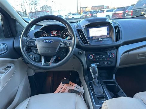Used 2019 Ford Escape SEL AWD/4WD image 23