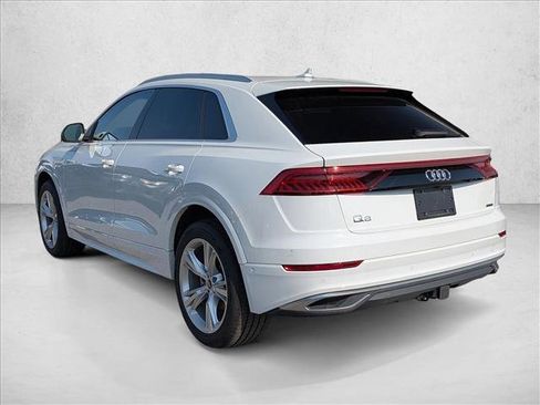 Used 2023 Audi Q8 Premium w/ Convenience Package image 6