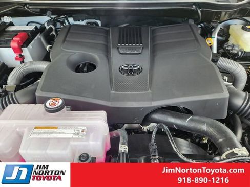 New 2026 Toyota Tundra Limited AWD/4WD image 10