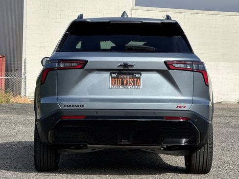New 2026 Chevrolet Equinox RS w/ Convenience Package III FWD image 5