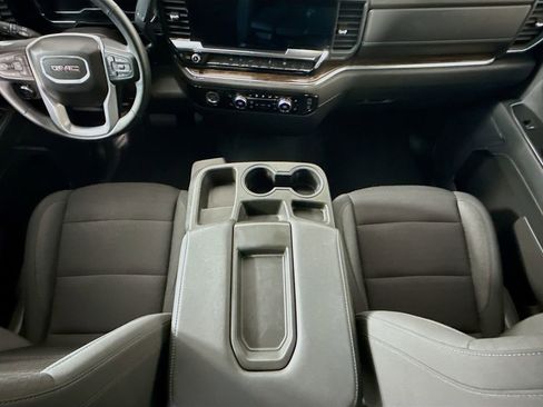 Used 2023 GMC Sierra 1500 Elevation image 16