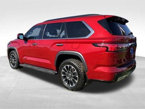 Used 2023 Toyota Sequoia Limited image 3