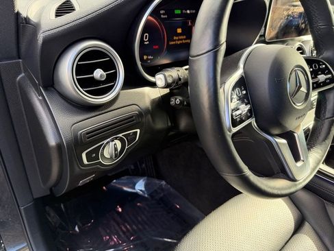 Used 2020 Mercedes-Benz GLC 350e 4MATIC image 14