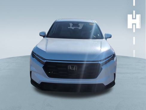 Used 2023 Honda CR-V LX image 2