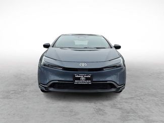 Used 2024 Toyota Prius LE video 2
